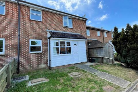 1 bedroom terraced house to rent, Castlehaven Close, Chippenham, Wiltshire