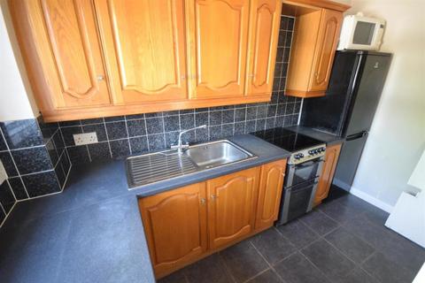 1 bedroom terraced house to rent, Castlehaven Close, Chippenham, Wiltshire