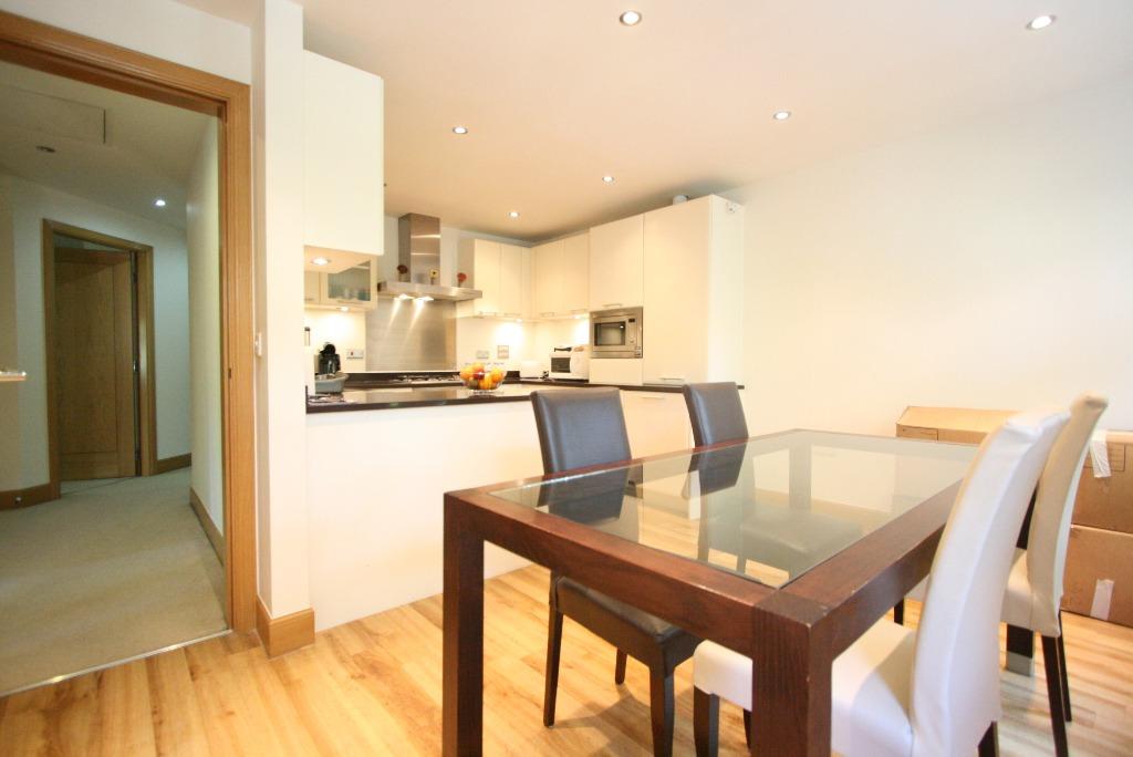 Kitchen/dining area