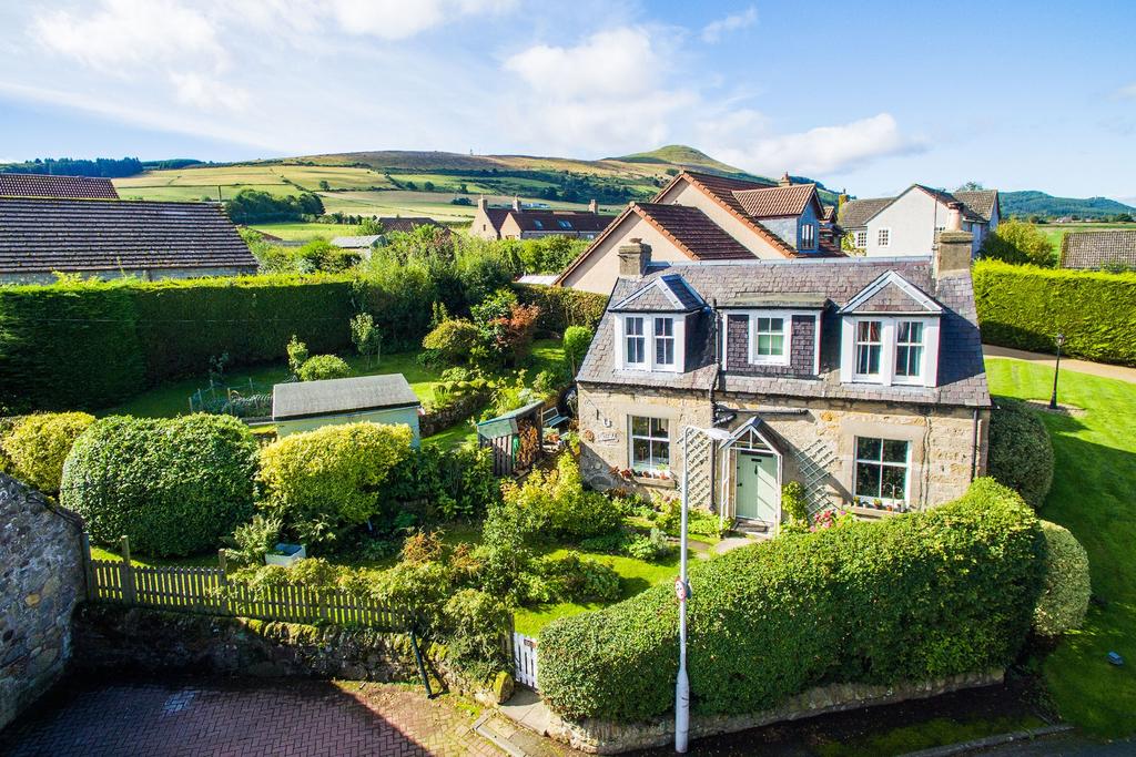 Jubilee Crescent, Newton of Falkland... 2 bed cottage £195,000