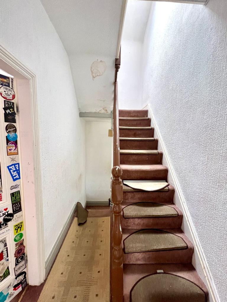 2nd Floor Landing
