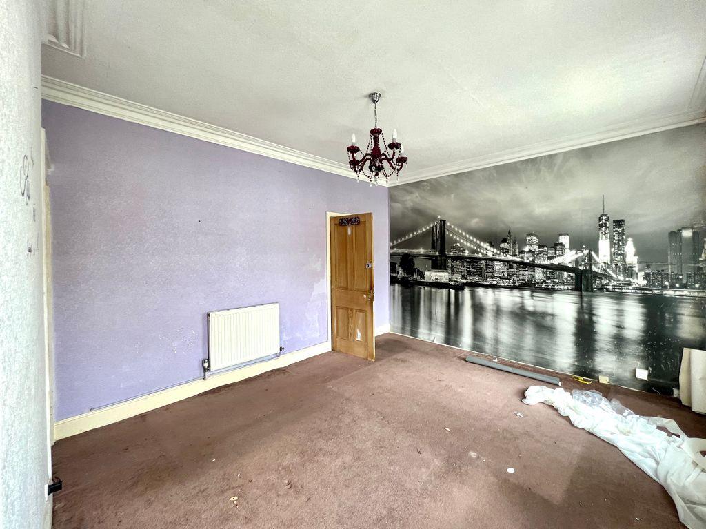 Bedroom 1 (Double)