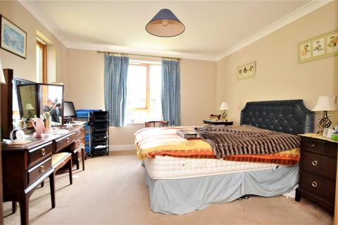 2 bedroom apartment for sale - Lealands Drive, Uckfield, East Sussex, TN22