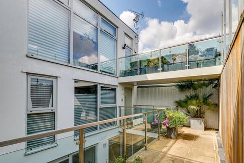 3 bedroom end of terrace house for sale - Sunny Mews, Primrose Hill, London, NW1