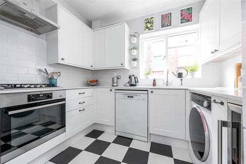 3 bedroom apartment for sale - Chambers Lane, London, NW10