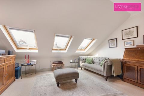 1 bedroom flat for sale, 18 Mirabel Road, Fulham