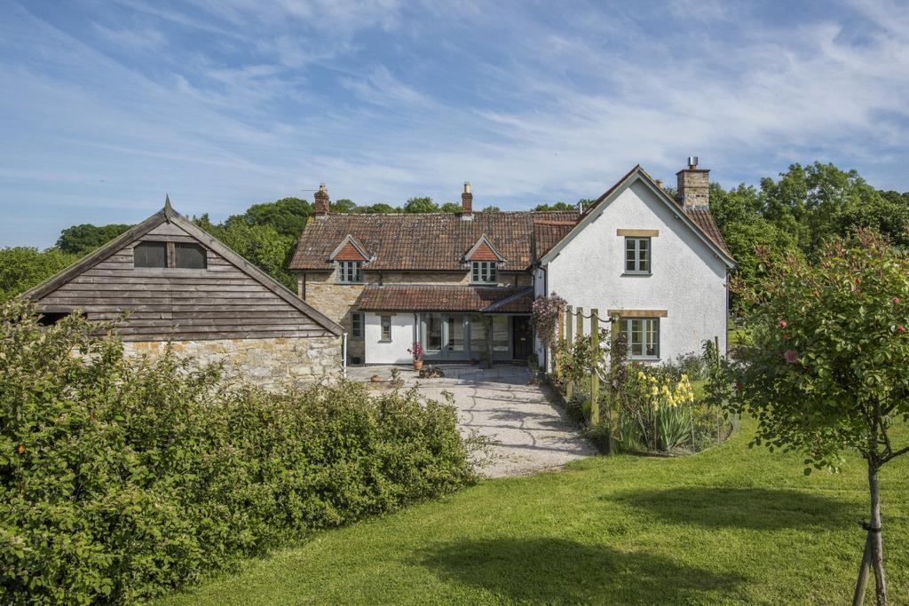 West Hatch, Taunton, Somerset, TA3 4 bed detached house for sale £