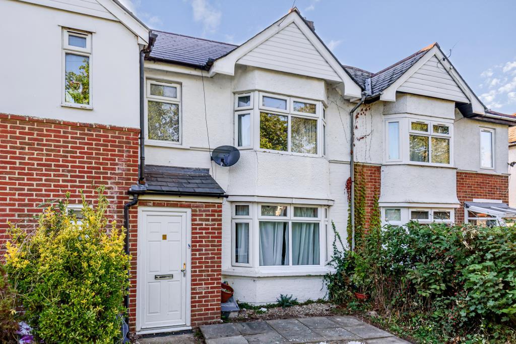 Florence Park, Oxford, OX4 3 bed terraced house £400,000