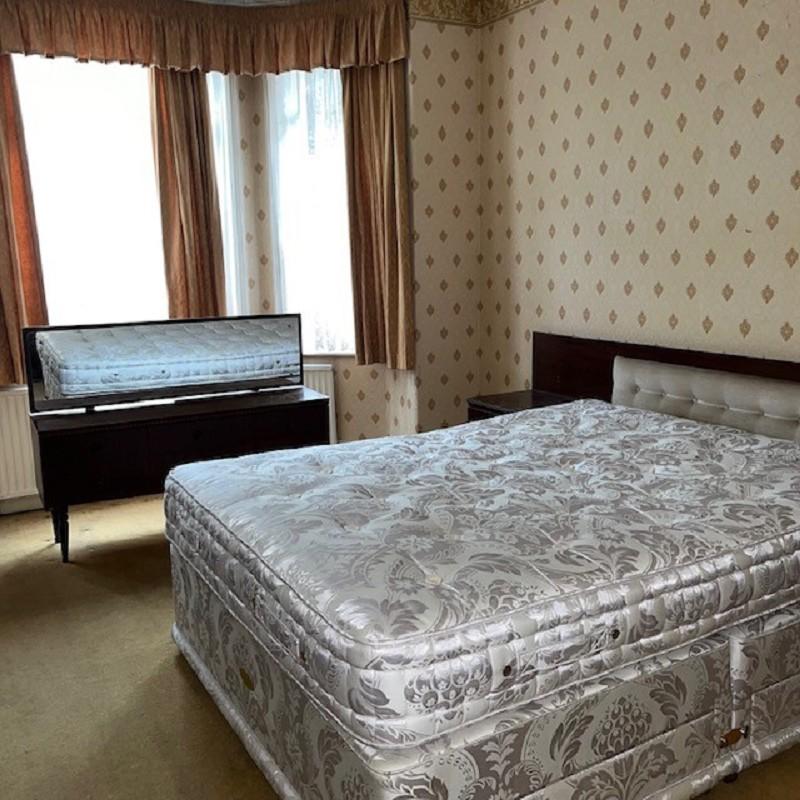 Bed 1 photo