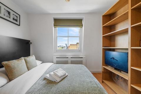 Studio to rent, North Gower Street, Euston, London, NW1