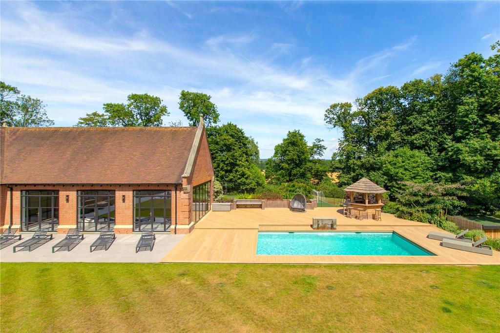 Pool and Bar