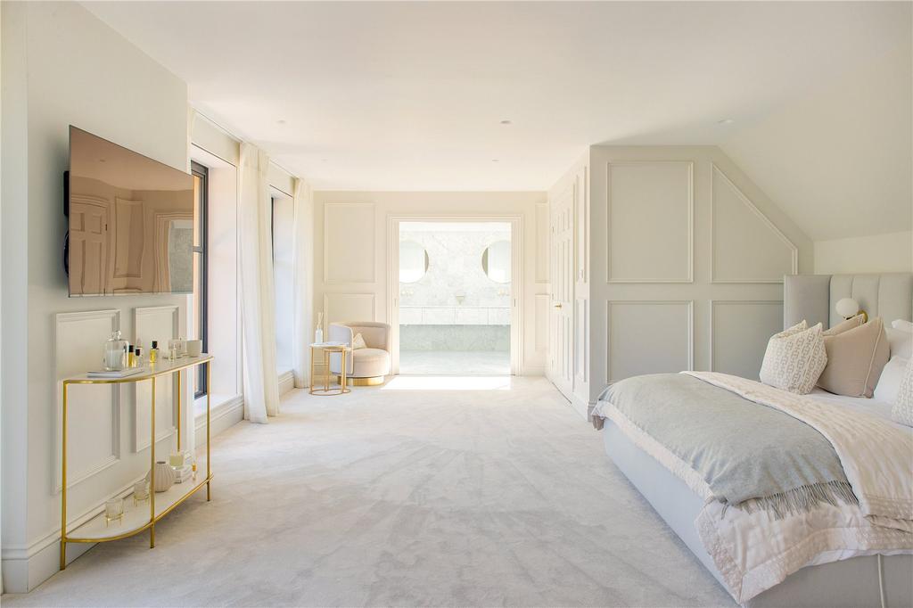 Principal Bedroom