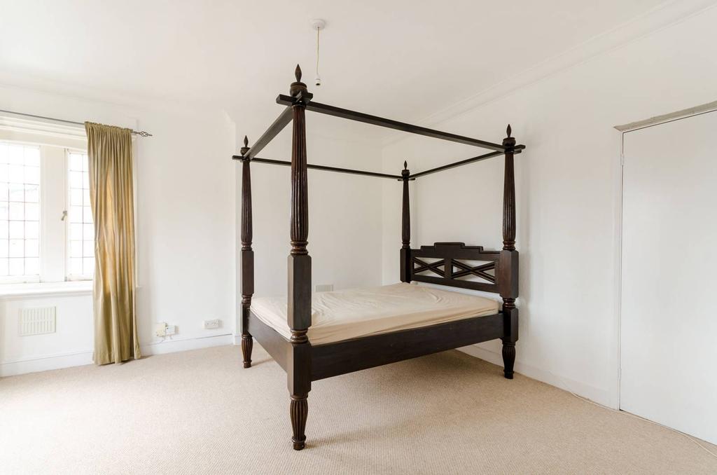 Walpole Road, Surbiton, KT6 1 bed flat £2,750 pcm (£635 pw)