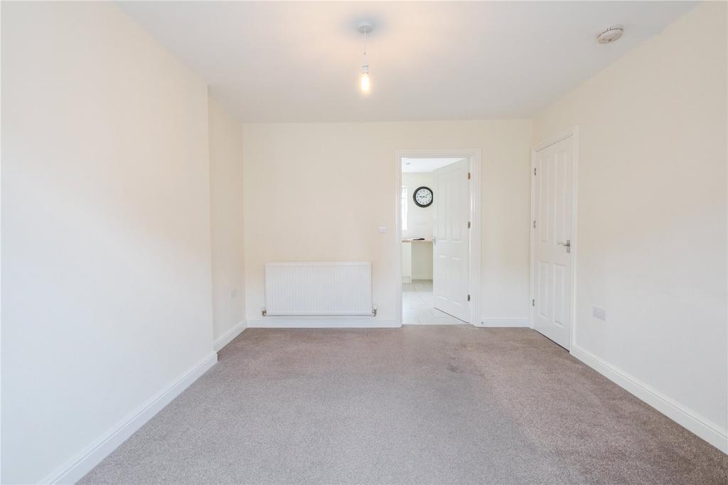 Brocklesby Avenue, Immingham, Lincolnshire, DN40 2 bed semidetached