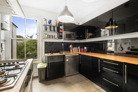 40b Beecroft Road, Brockley, London, SE4 2BS