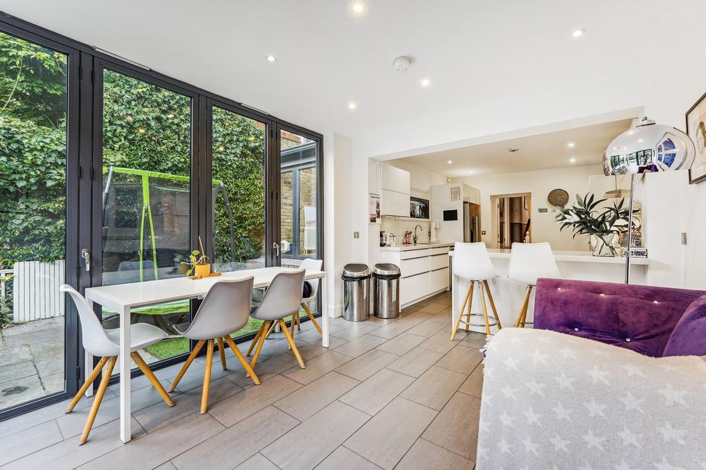 Kitchen/Family Room