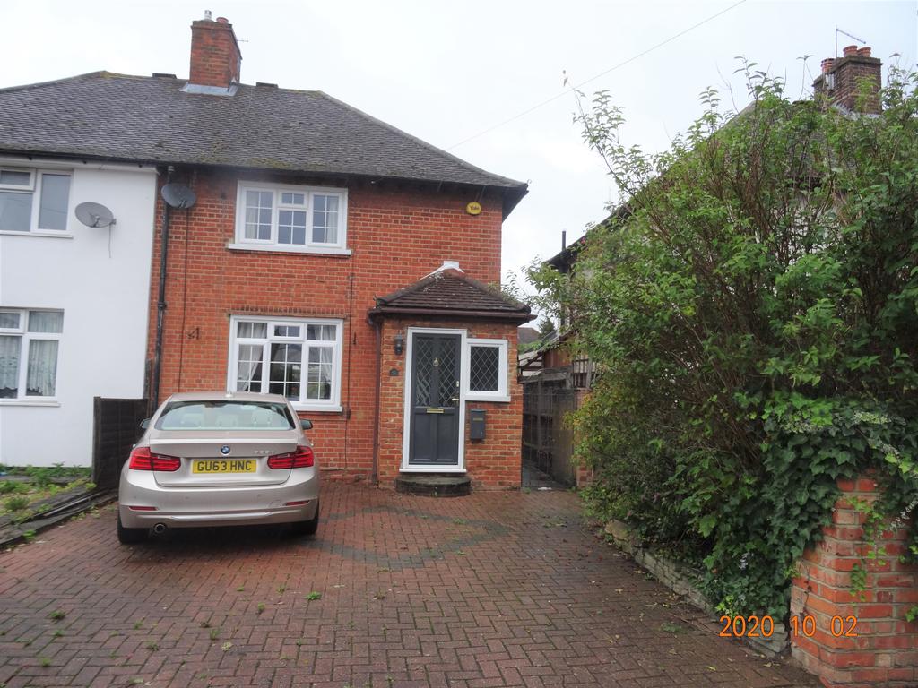 Waters Road, Kingston upon Thames... 3 bed semidetached house £1,900