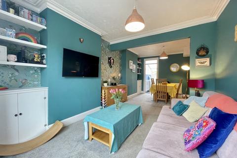 114 Buddle Lane, Exeter, EX4 1JL