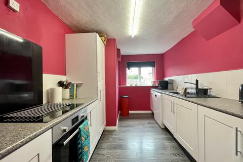 114 Buddle Lane, Exeter, EX4 1JL