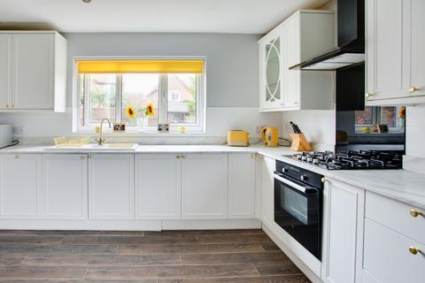 3 Buckthorn Place, Knott End On Sea, Poulton-le-fylde, FY6 0EP