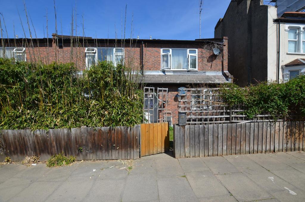 Lealand Road, Seven Sisters, N15 1 bed flat £1,450 pcm (£335 pw)