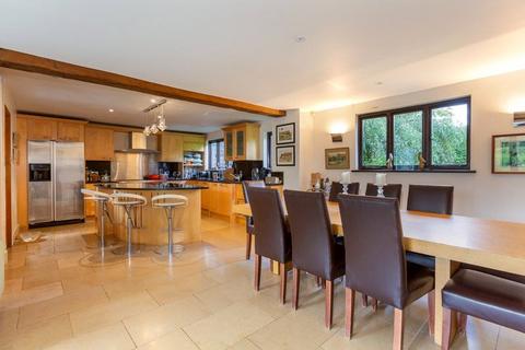 6 bedroom end of terrace house to rent, Chafford Lane, Fordcombe, Tunbridge Wells, Kent, TN3