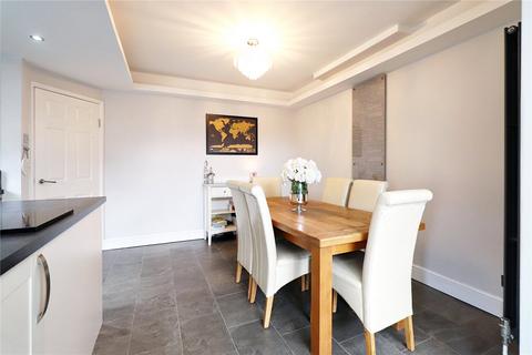 3 bedroom semi-detached house for sale, Madison Crescent, Bexleyheath, Kent, DA7