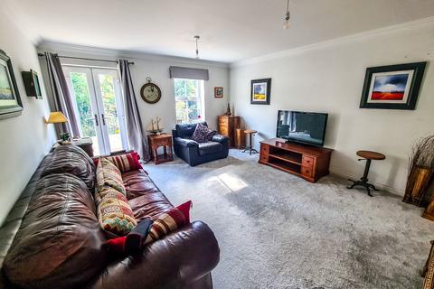 2 bedroom apartment for sale - Wraysbury, Berkshire