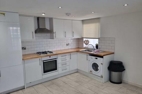 1 bedroom maisonette for sale, Southgate Road,Potters Bar