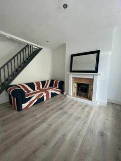 2 bedroom terraced house to rent, Bury Road, Ramsbottom, Bury, Lancashire