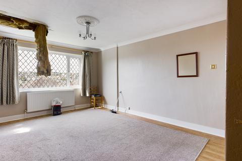 2 bedroom bungalow to rent - Arlington Gardens, Saltdean BN2