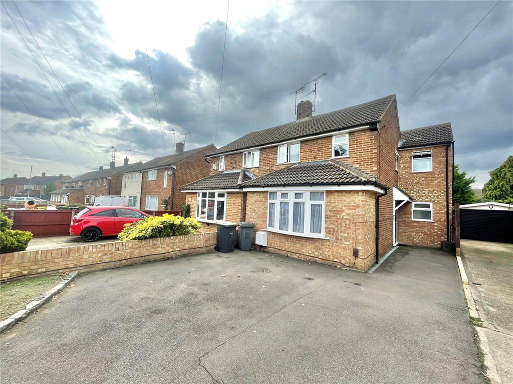 Lalleford Road, Luton, Bedfordshire, LU2 3 bed semidetached house £