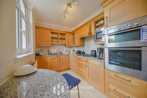 3 bedroom apartment for sale, The Moorings, Althorp Road, St. Albans, AL1 3PL