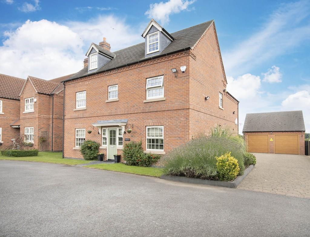 Great North Road, Barnby Moor, Retford 5 bed detached house for sale
