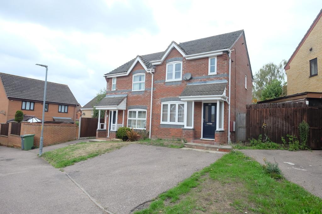 Thistledown Road, Horsford 2 bed semidetached house £925 pcm (£213 pw)