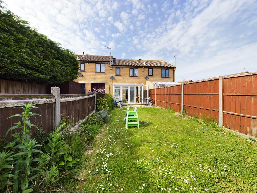 Lancaster Rise, Mundesley 2 bed terraced house £229,500