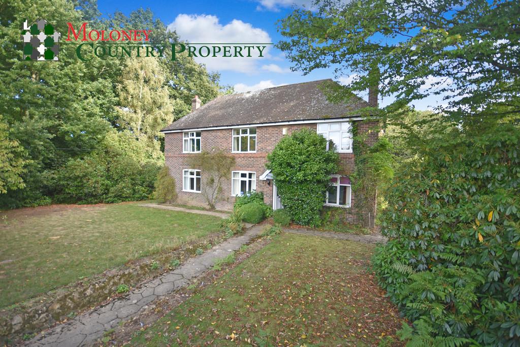Horns Cross, Northiam 3 bed detached house £800,000
