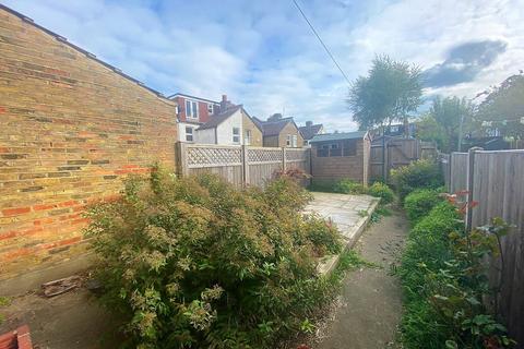 86 Balfour Road, Bromley, BR2 9SL