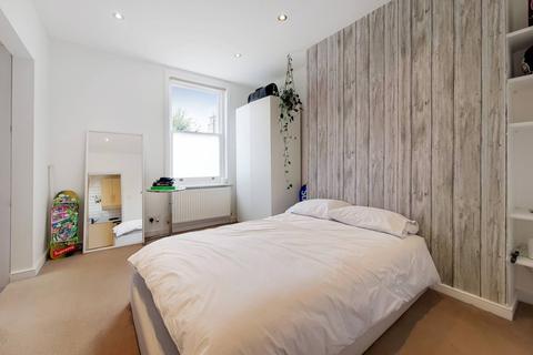 Flat 2, 25 Hornsey Lane Gardens, London, N6 5NX