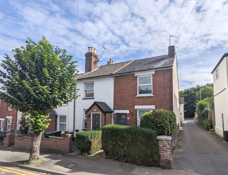 Lavender Hill, Tonbridge, TN9 2AX 2 bed end of terrace house £375,000