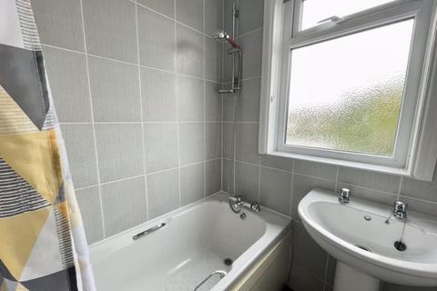 44 Clifton Road, Grimsby, DN34 4QN