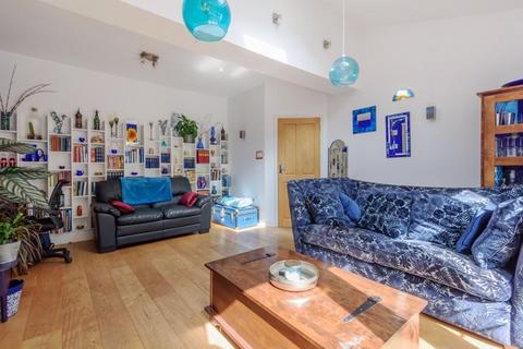 67 Woodcote Valley Road, Purley, CR8 3BG