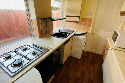 2 bedroom terraced house for sale - St. Georges Road, Coventry, CV1