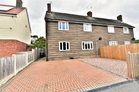3 bedroom semi-detached house for sale - Newtown, Gresford, LL12