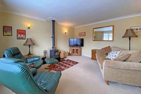 Eastwood The Green, Ide, Exeter, EX2 9RT
