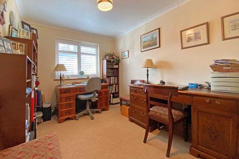 Eastwood The Green, Ide, Exeter, EX2 9RT