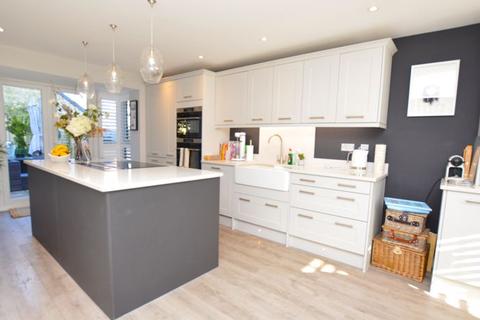 7 Sleep Lane, Bristol, BS14 0QN