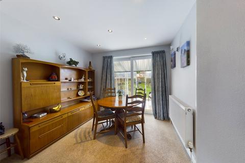 3 bedroom semi-detached house for sale - Brooklands Park, Longlevens, Gloucester, Gloucestershire, GL2