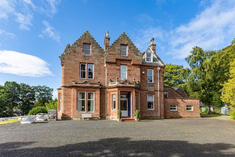Flat A, Newfaan Isle, 65 Abbotsford Road, Galashiels 3 bed apartment