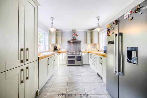 2 Chestnut Grove, Coleshill, Birmingham, B46 1AD
